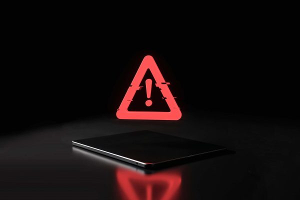 signo-de-advertencia-sobre-la-tableta